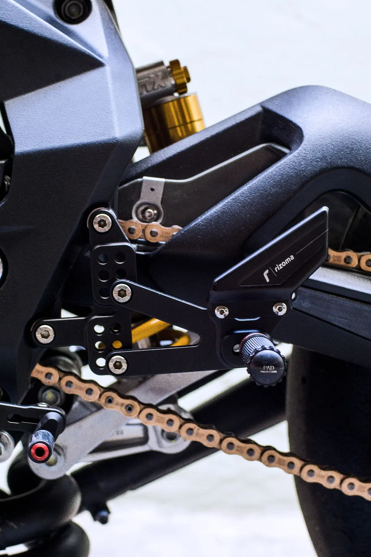 Ago TT, la MV Brutale 800 RR di Deus  (17)