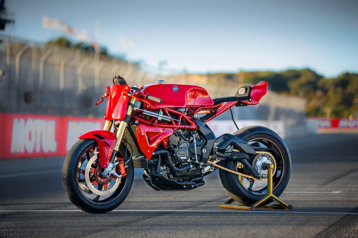 Ago TT, la MV Brutale 800 RR di Deus  (19)