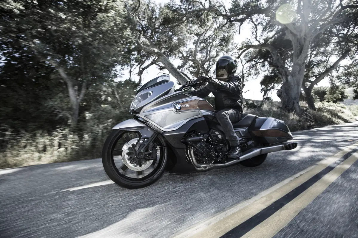 BMW Concept 101 a Villa d'Este, nuova bagger (7)