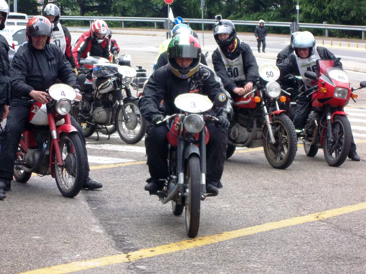 Bonanomi si aggiudica il Motogiro d'Italia 2015 (6)