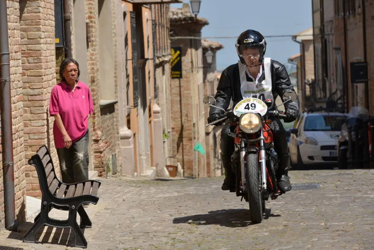 Bonanomi si aggiudica il Motogiro d'Italia 2015 (9)