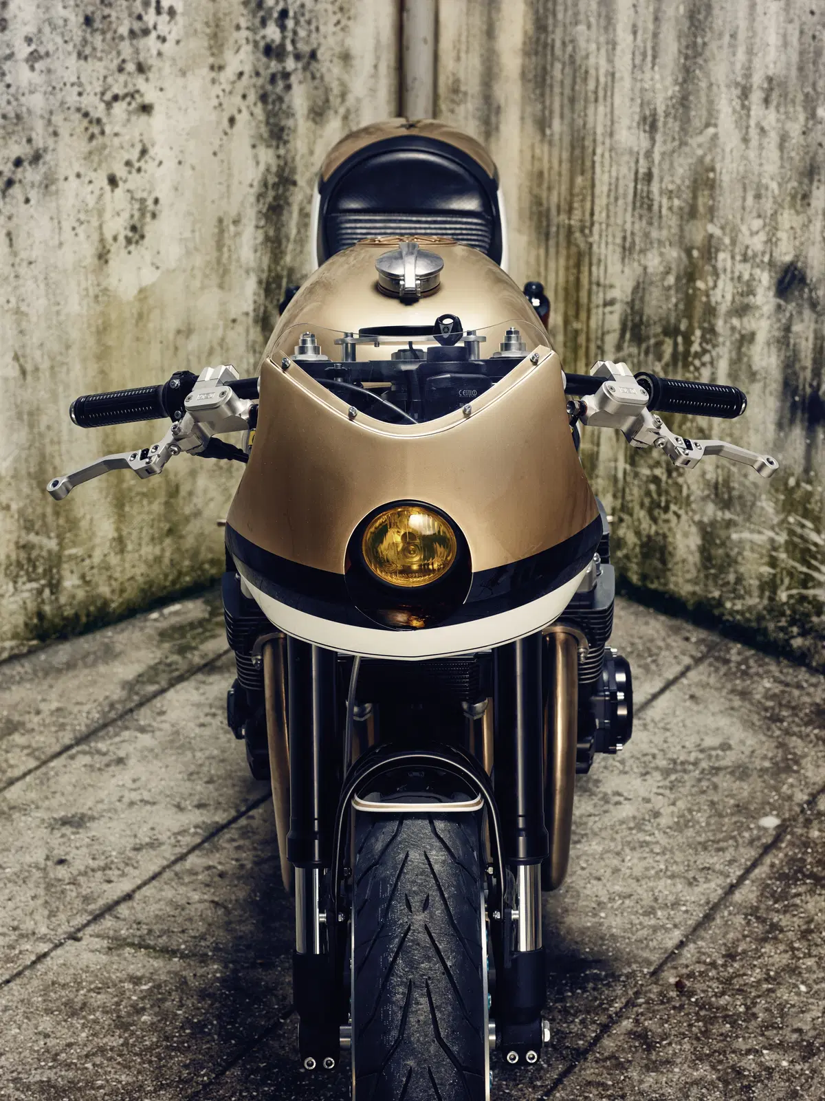 Yamaha XJR 1300 Yard Built “Dissident” (10)