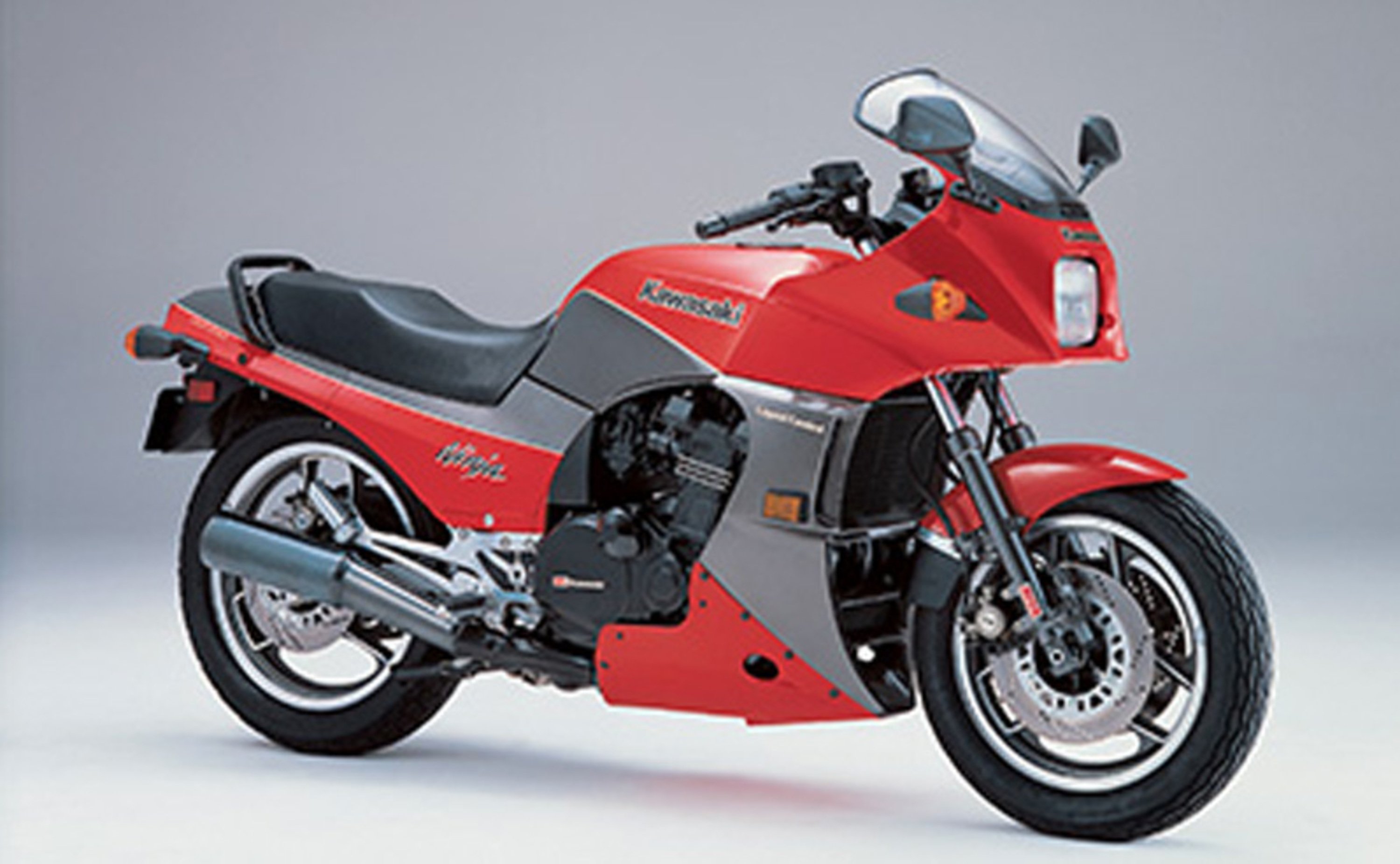 Kawasaki GPz 900 R GPz 900 R