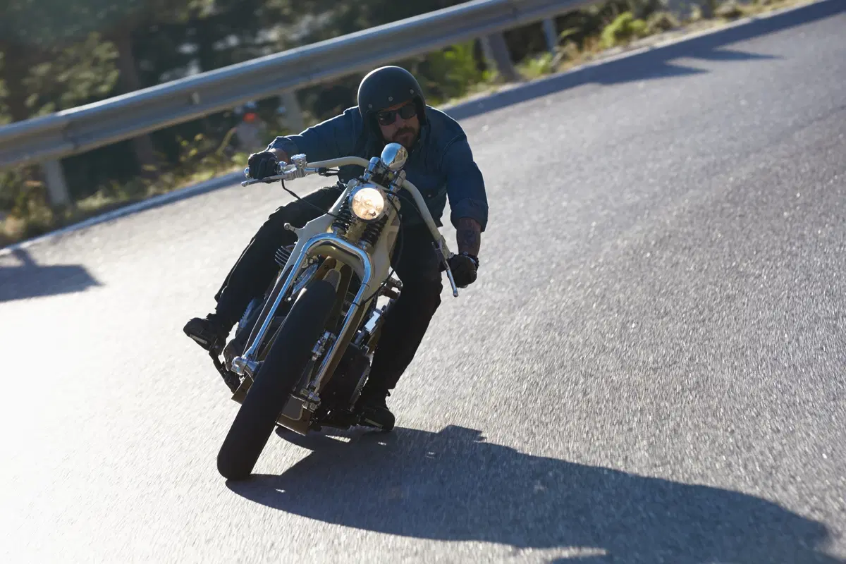 Yamaha XV950 Playa del Rey, by Matt Black Custom Designs (4)