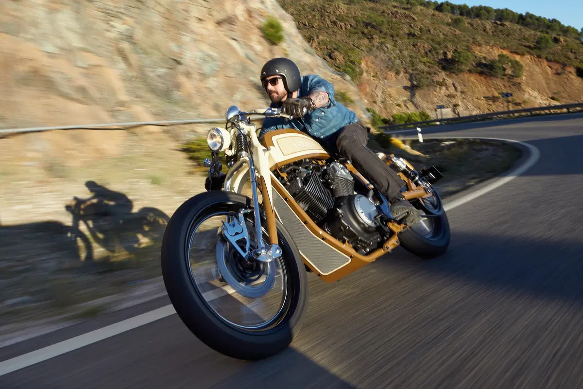 Yamaha XV950 Playa del Rey, by Matt Black Custom Designs