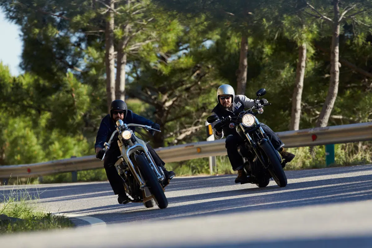 Yamaha XV950 Playa del Rey, by Matt Black Custom Designs (8)