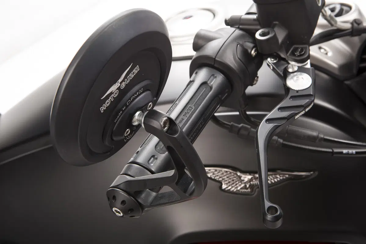 Moto Guzzi Audace Accessori (6)