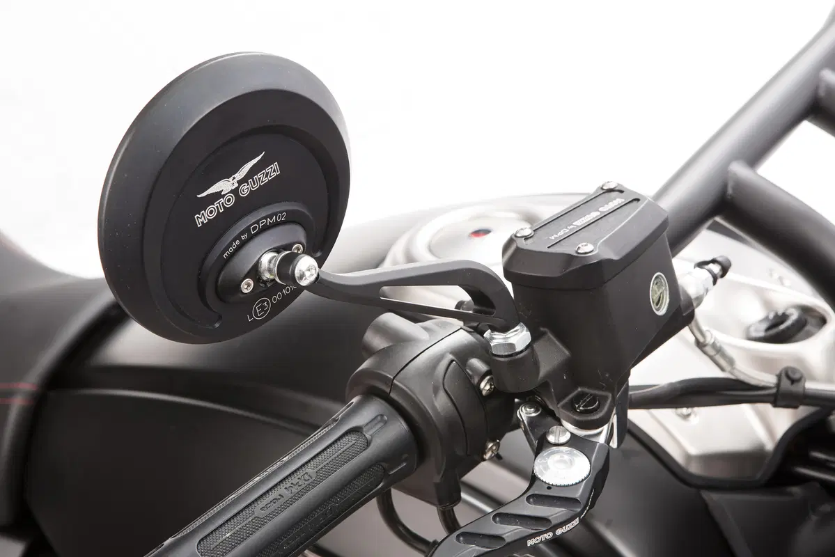 Moto Guzzi Audace Accessori (10)