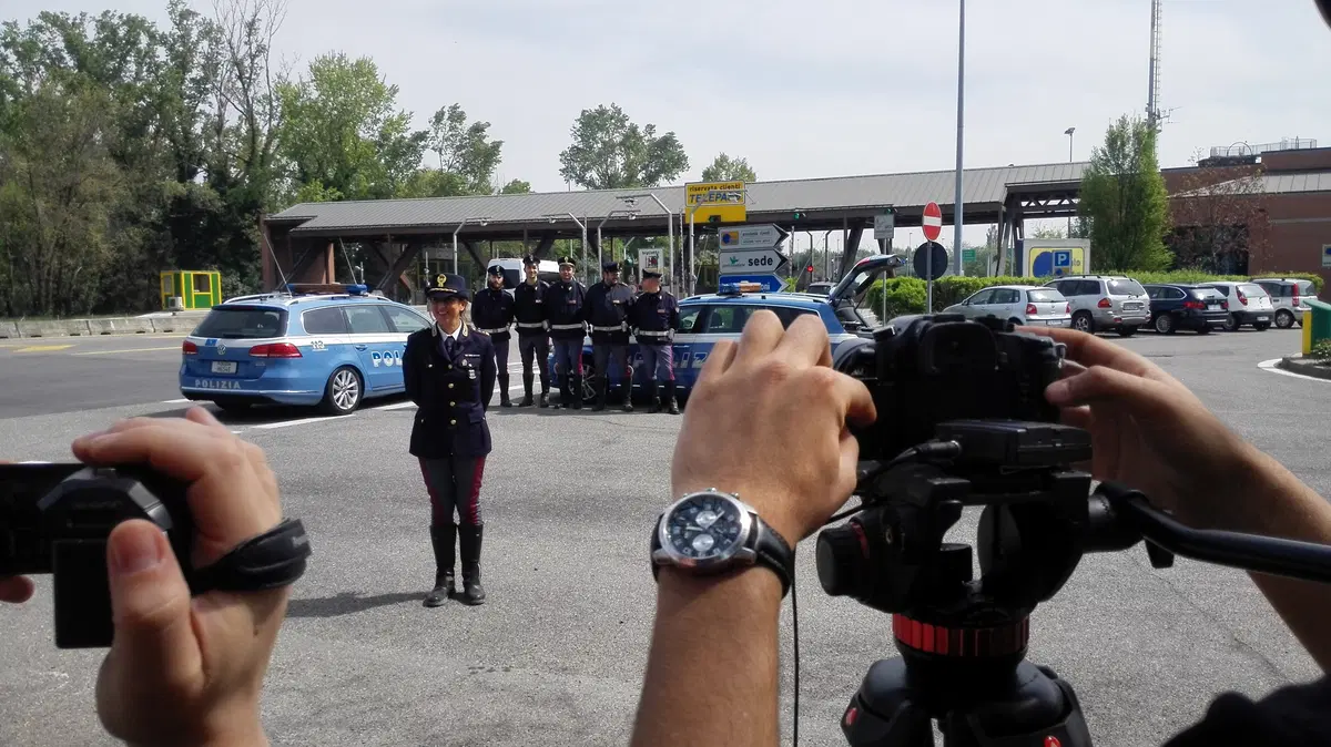 Polizia Stradale in azione: sicurezza stradale e guida sicura con Moto.it