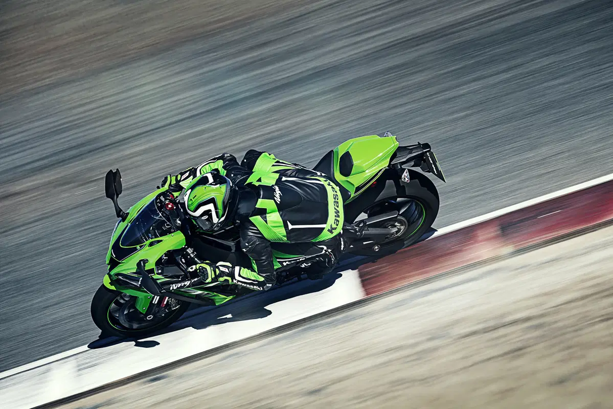 Kawasaki Ninja ZX-10R edizione 2017 (2)