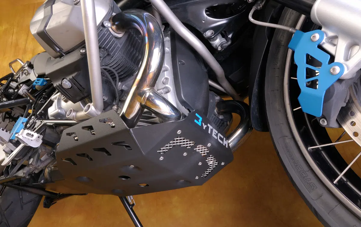 MyTech: paramotori per enduro stradali