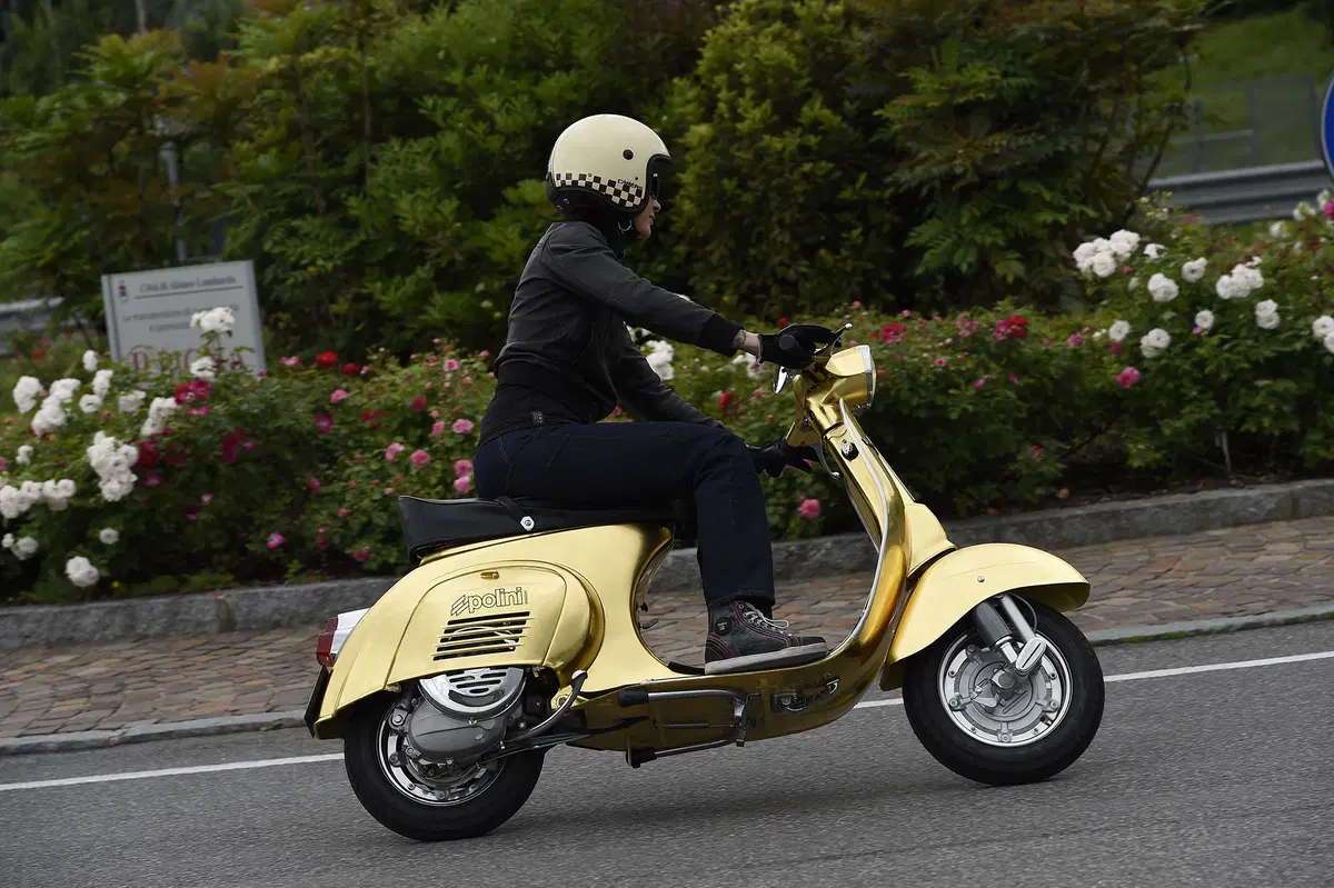 Vespa Polini Oro 23 Carati (3)