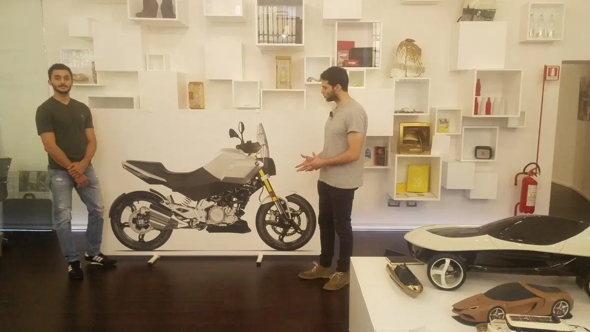 IED Milano: la BMW G 310 R è protagonista delle tesi di laurea (8)