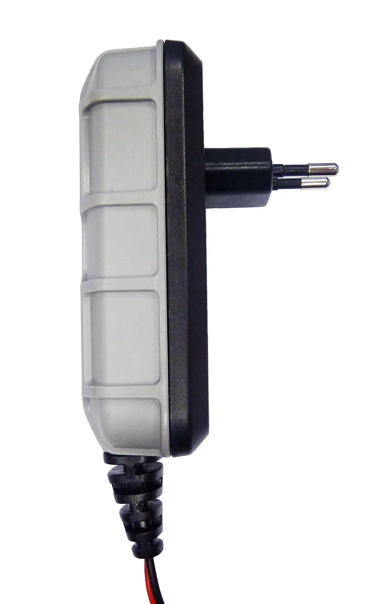 Caricabatterie compatto Noco Genius G750 (3)