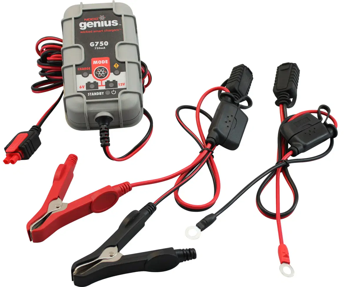 Caricabatterie compatto Noco Genius G750 (4)