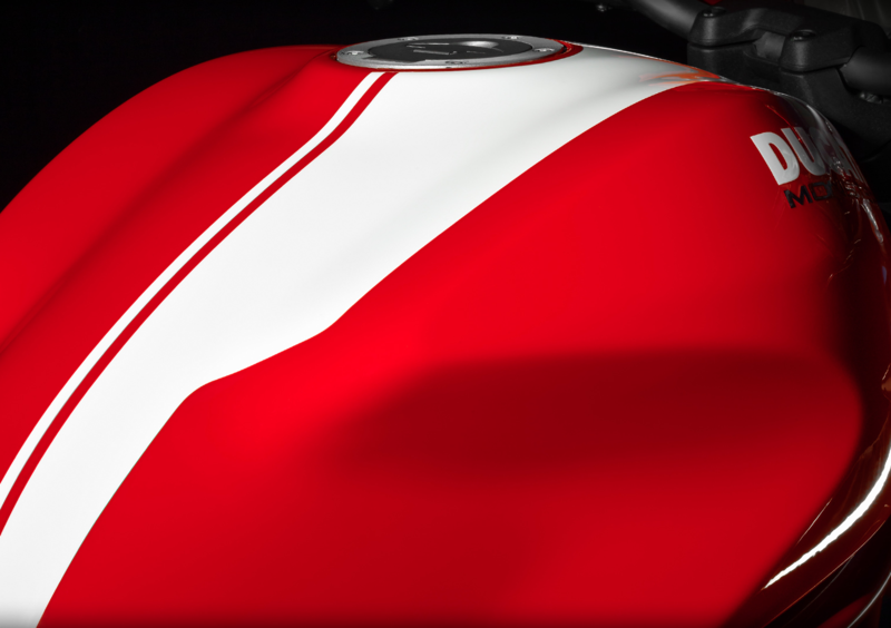 Ducati Monster 821 Monster 821 Stripe ABS (2015 - 17) (5)