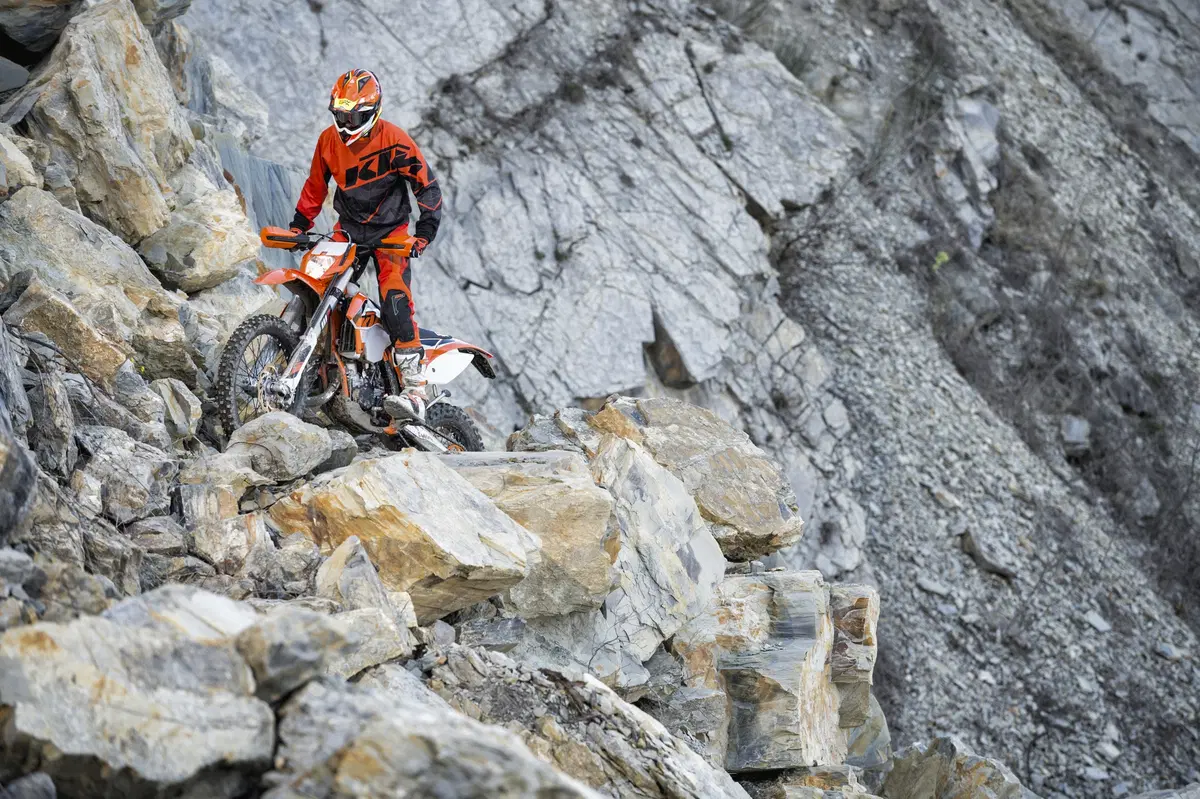 KTM EXC: la gamma enduro 2016 (7)