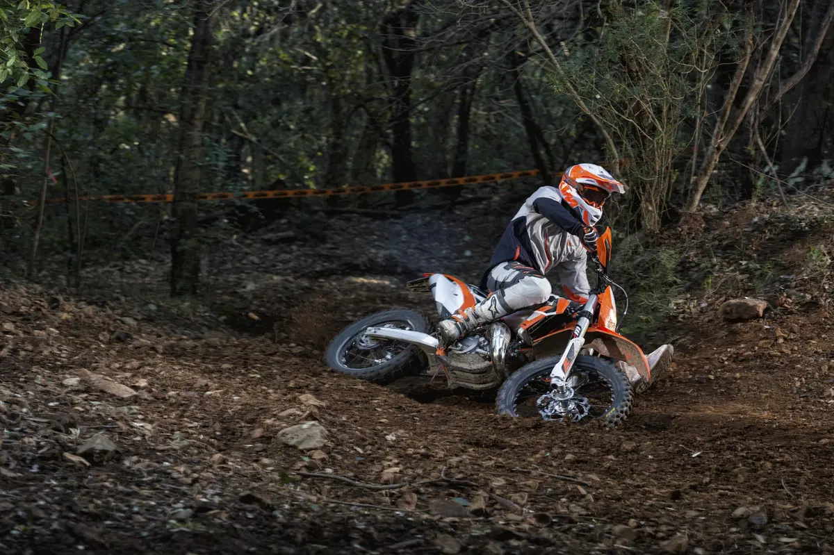 KTM EXC: la gamma enduro 2016 (12)