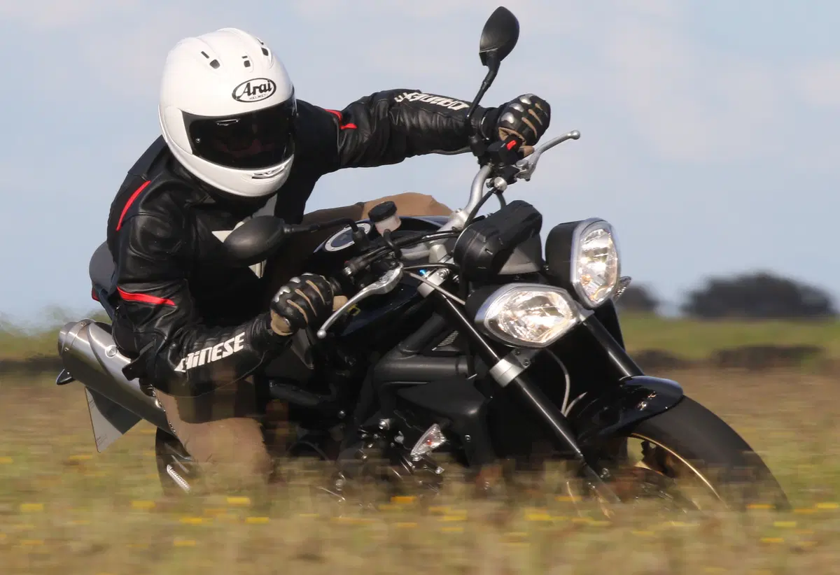 Arai RX-7V