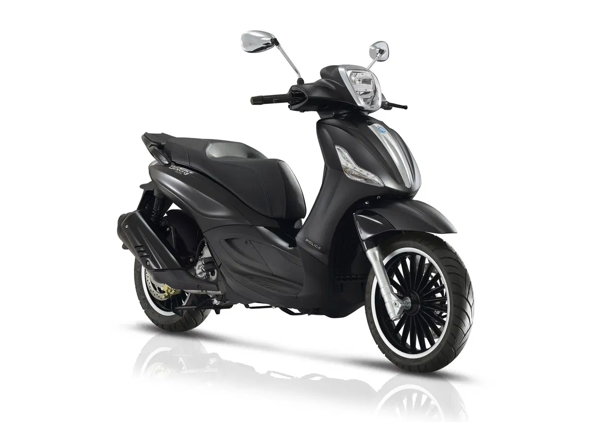 Piaggio Beverly: ora Euro 4, ABS e ASR di serie e nuovi colori (7)