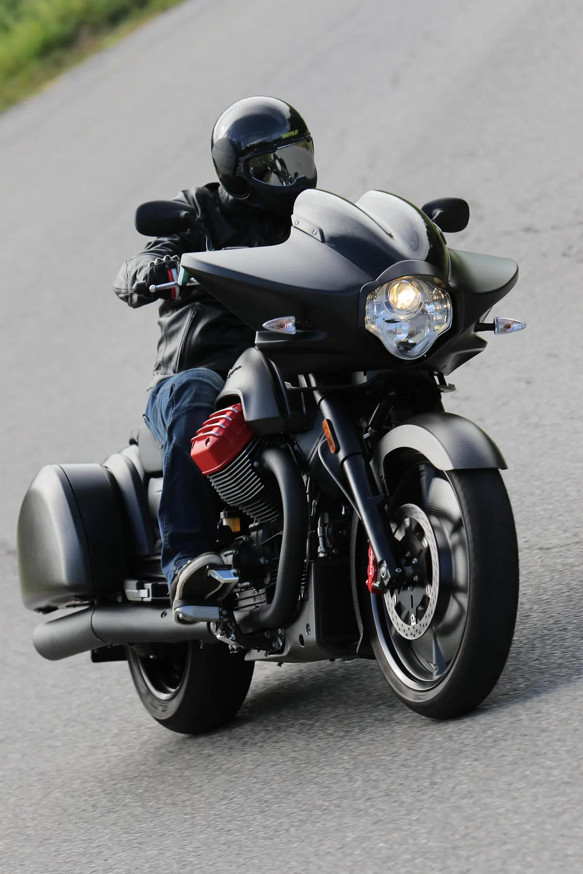 Moto Guzzi MGX-21: test (2)