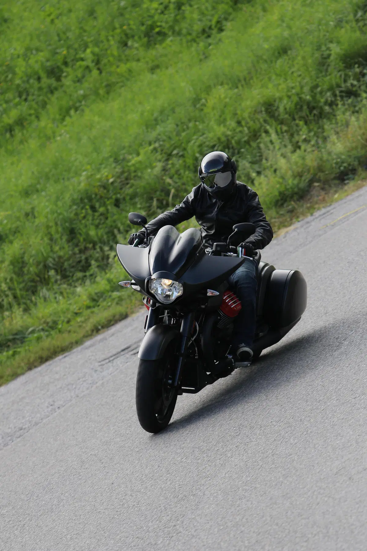 Moto Guzzi MGX-21: test (8)