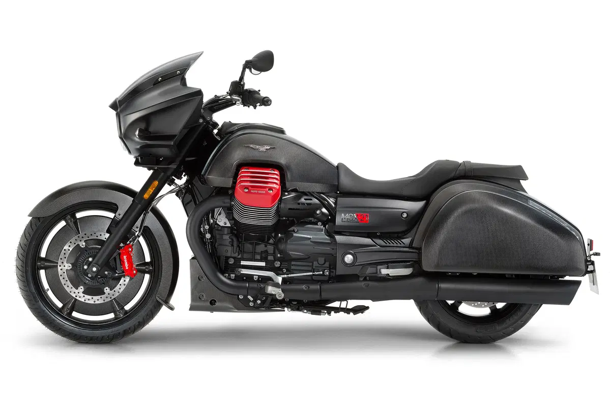Moto Guzzi MGX-21: test (11)