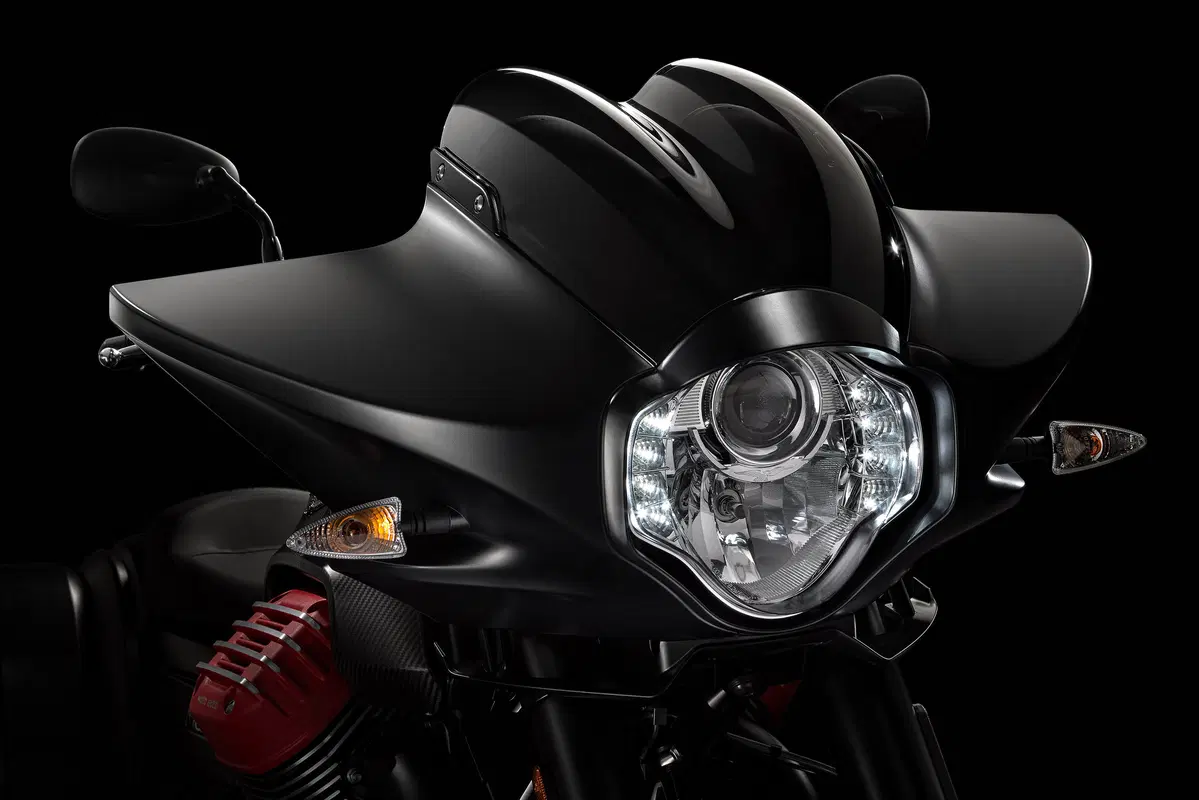 Moto Guzzi MGX-21: test (12)