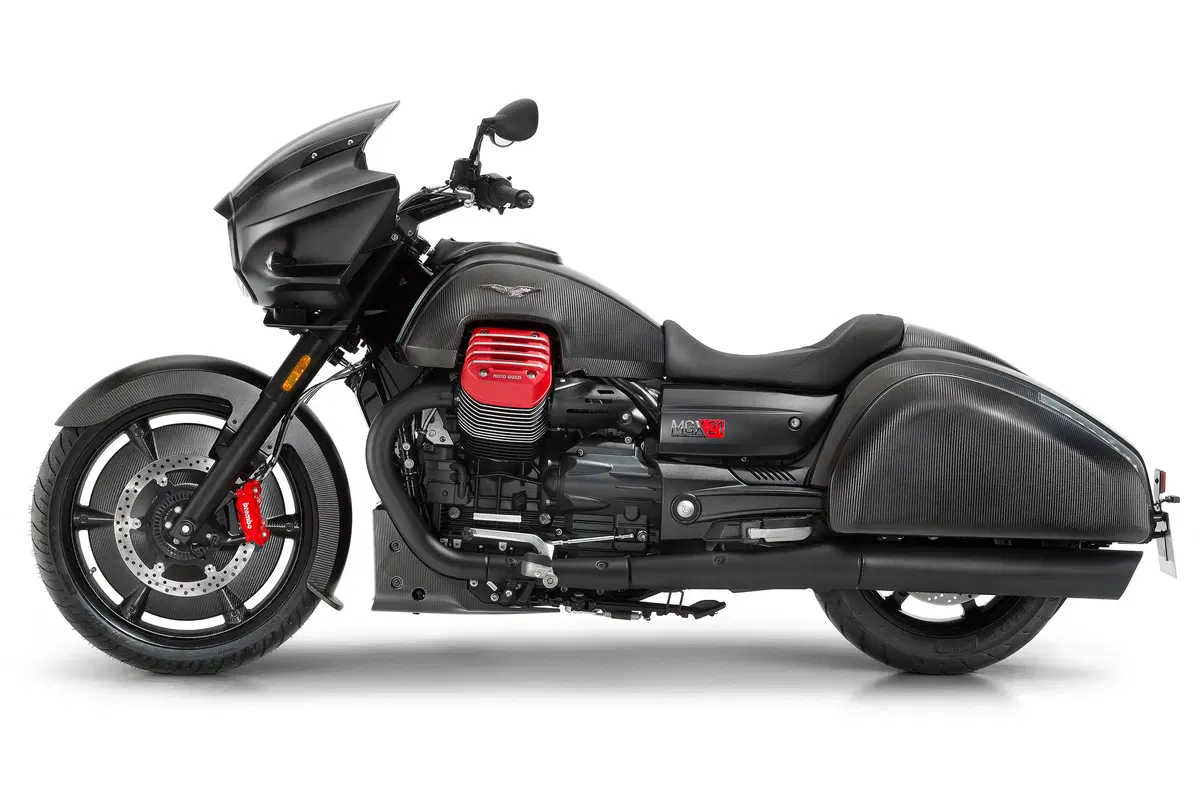 Moto Guzzi MGX-21: test (13)