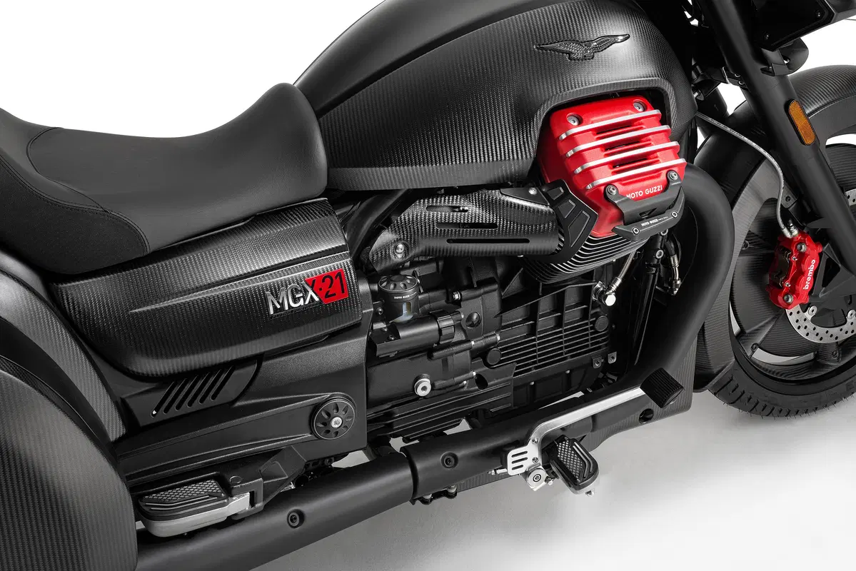 Moto Guzzi MGX-21: test (25)
