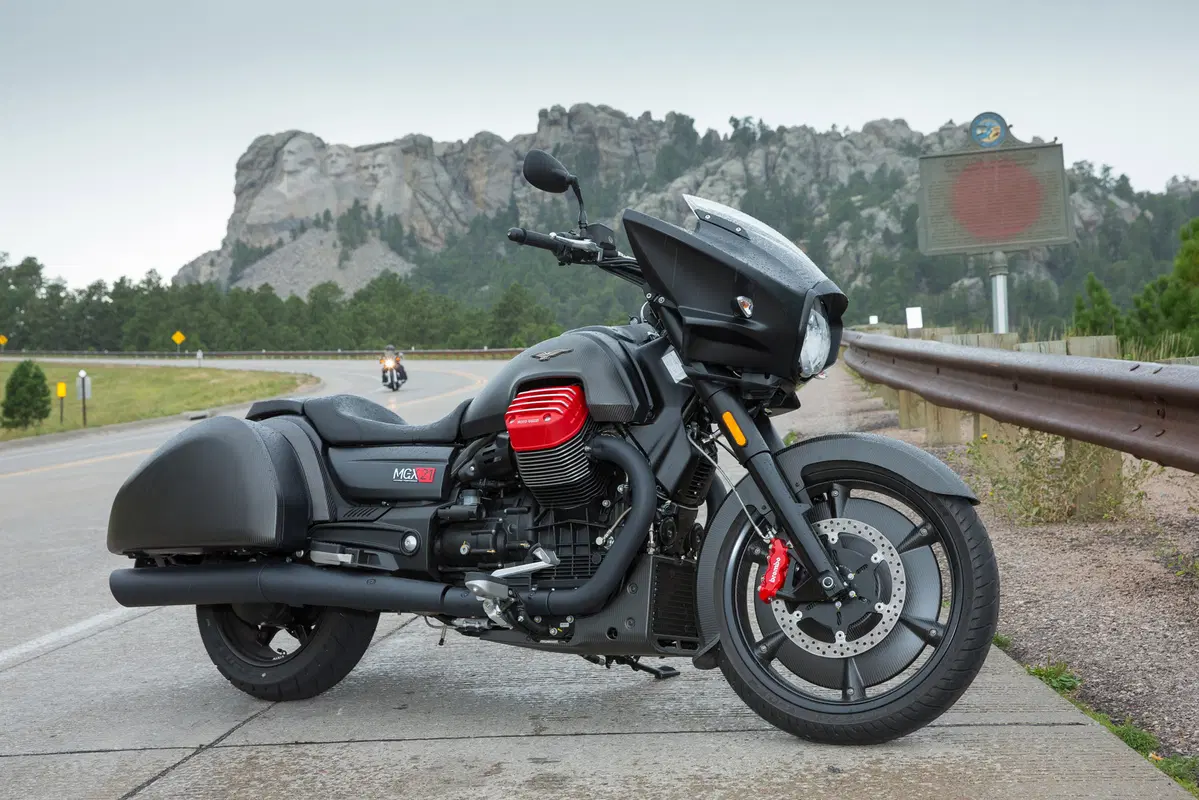 Moto Guzzi MGX-21: test (28)