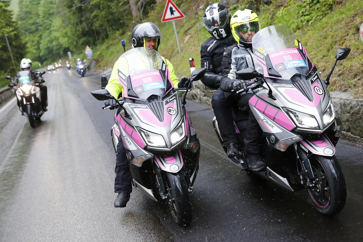Con il T-Max al Giro d'Italia 2015 (8)