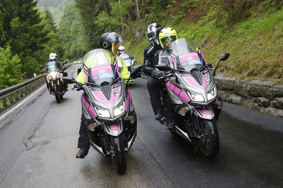 Con il T-Max al Giro d'Italia 2015 (10)