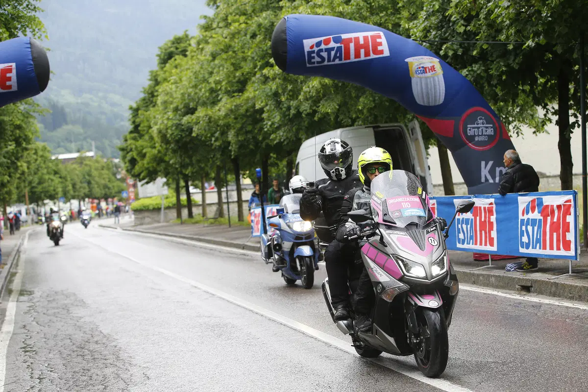 Con il T-Max al Giro d'Italia 2015 (15)