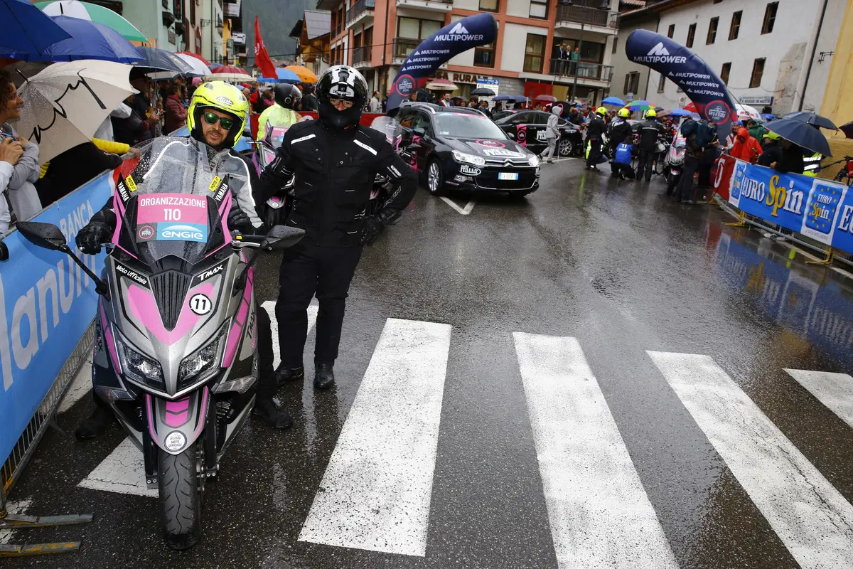 Con il T-Max al Giro d'Italia 2015 (18)