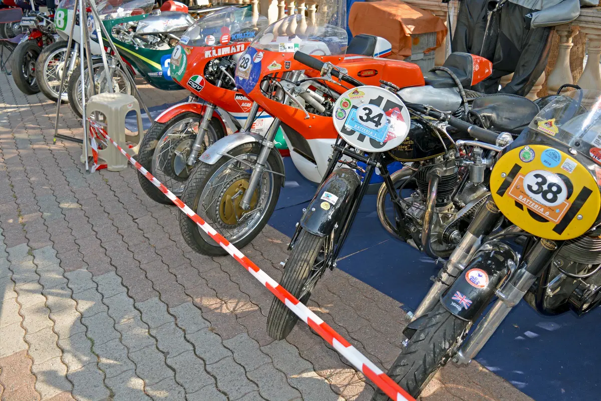 Il circuito di Ospedaletti, i campioni e le moto