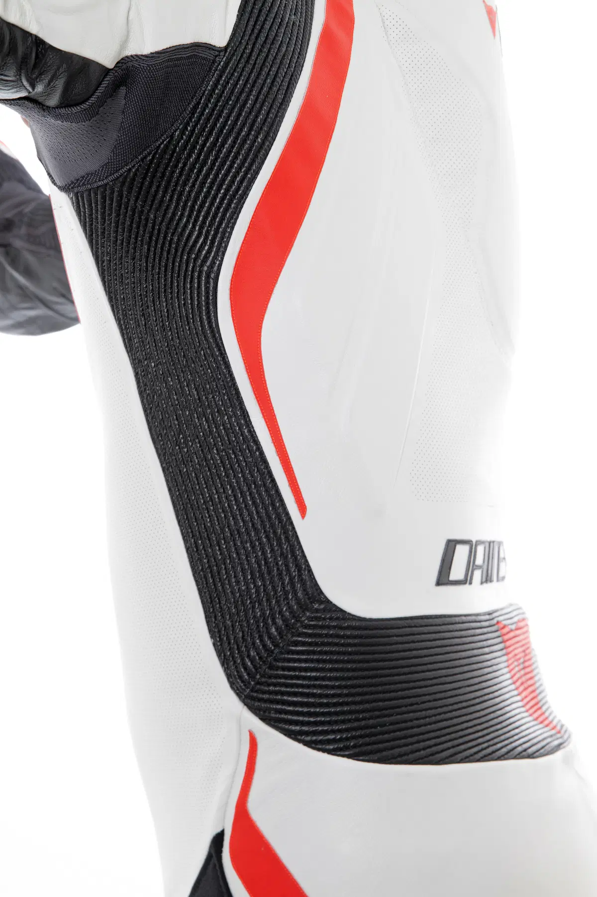 Mugello R e Pista GP R. Rivoluzione Dainese (8)