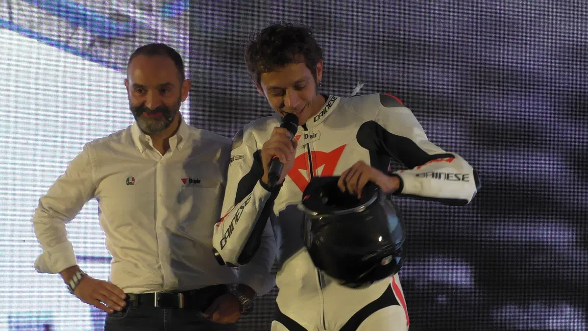 Mugello R e Pista GP R. Rivoluzione Dainese (2)