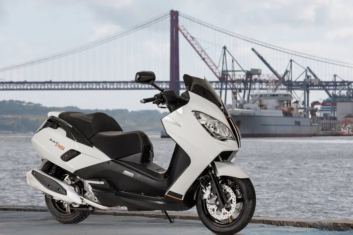 Peugeot Satelis 400 Satelis 400 RS (2015 - 16) (3)