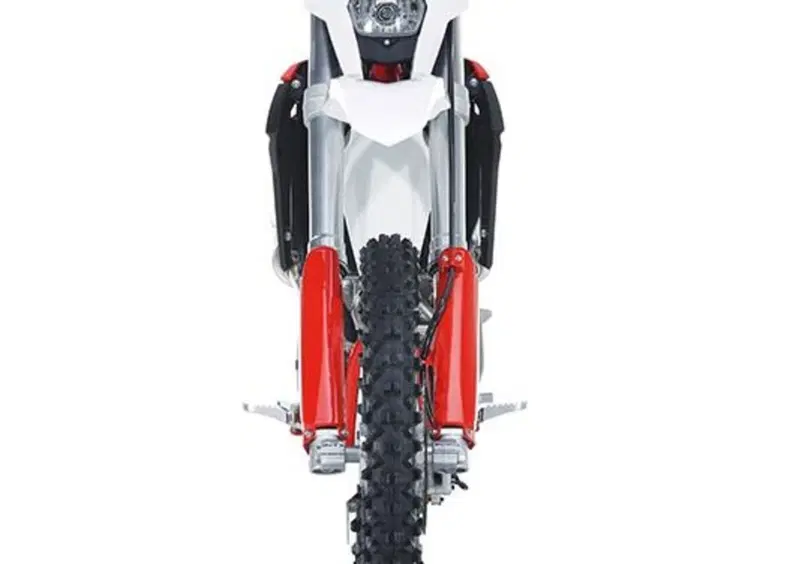 Swm RS 500 R RS 500 R (2015 - 16) (3)