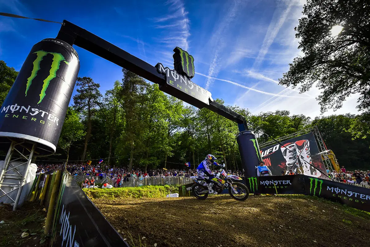 MXGP 2015. Le foto più belle del GP di Francia (30)