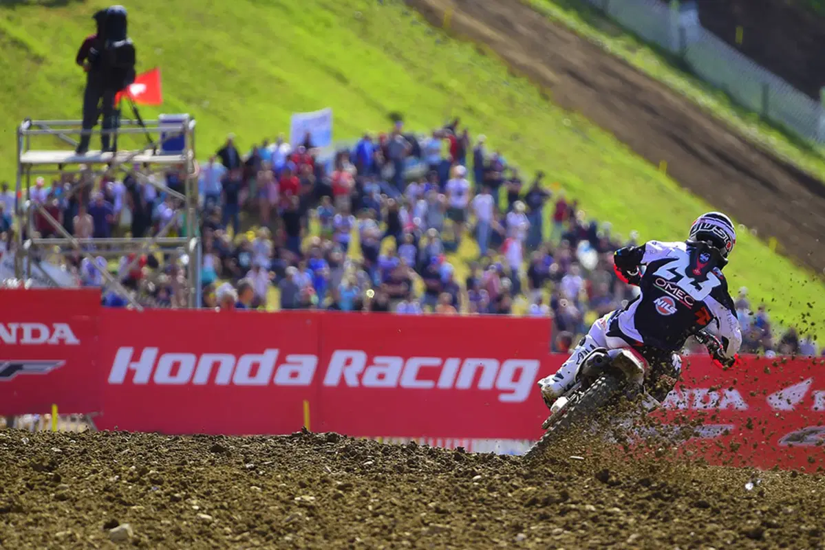 MXGP 2015. Le foto più belle del GP di Francia (59)