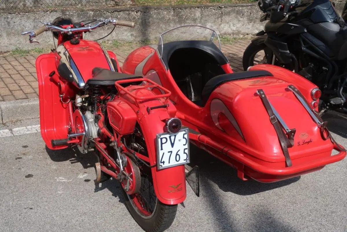 In 25.000 a Mandello per l'Open House Guzzi (39)