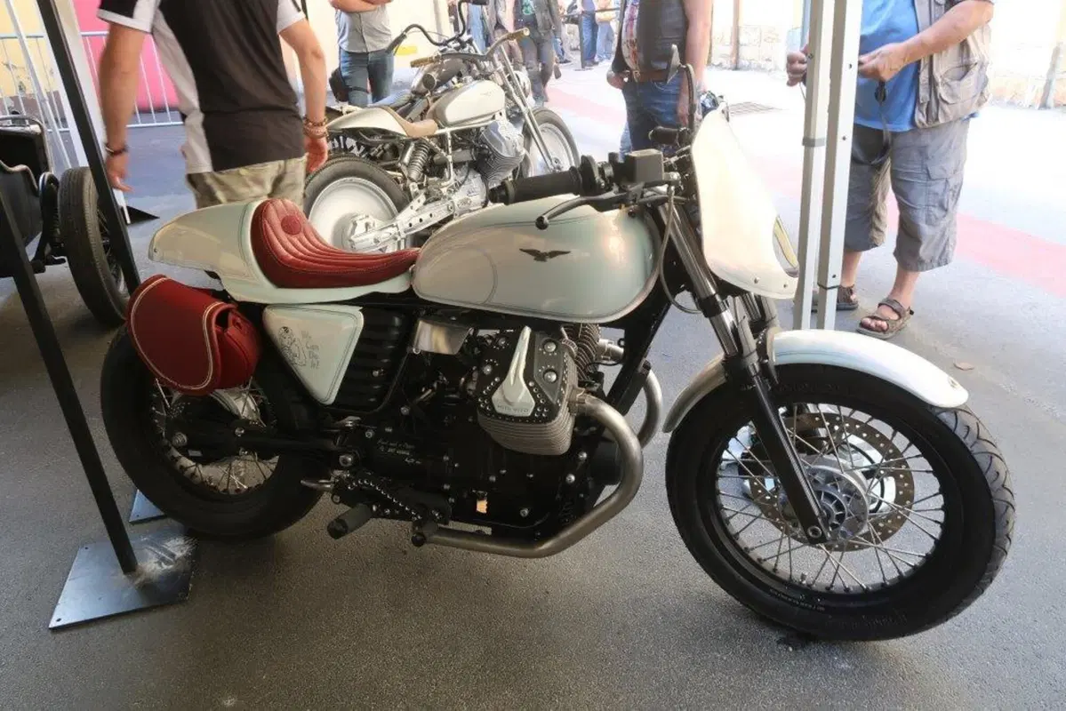 In 25.000 a Mandello per l'Open House Guzzi (45)