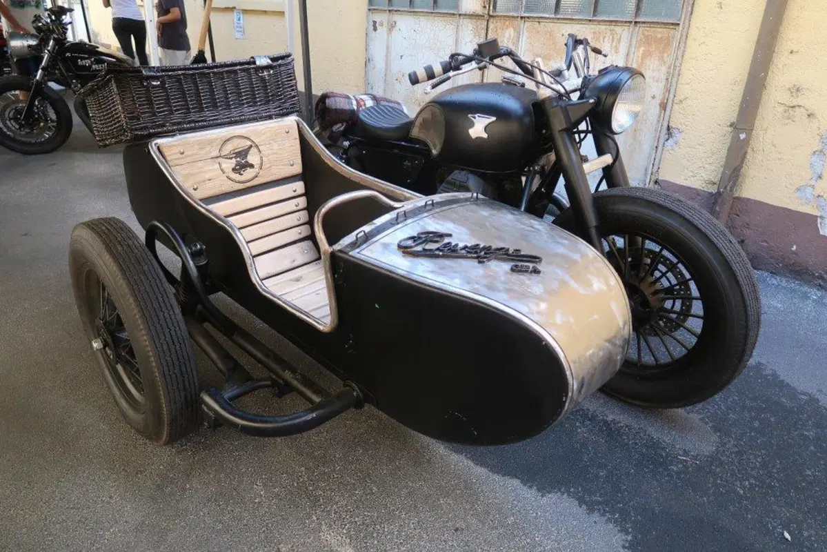 In 25.000 a Mandello per l'Open House Guzzi (46)