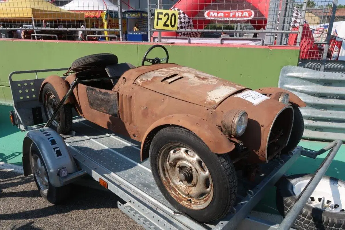 Mostra scambio Imola, cosa c'era da comprare (93)