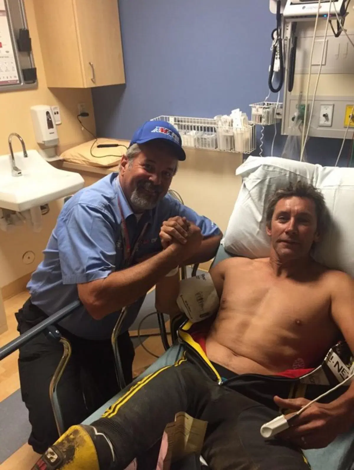 Troy Bayliss nel Flat Track si frattura la caviglia (5)