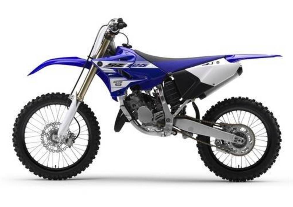 Yamaha YZ 125 (2016) (2)