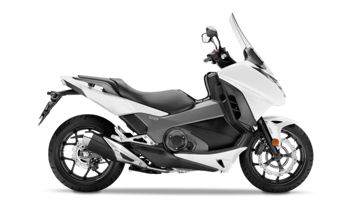 Honda X-ADV ad EICMA 2016  (5)