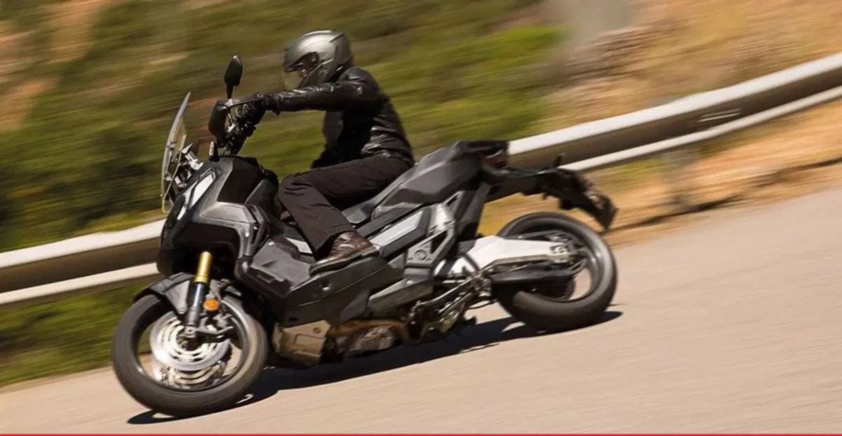 Honda X-ADV ad EICMA 2016 